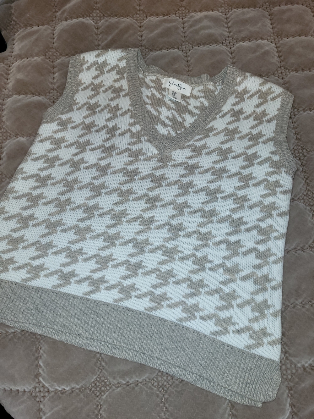 Houndstooth Sweater Vest